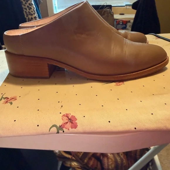 Poppy Barley Biscotti Leather Mules - Picture 6 of 8